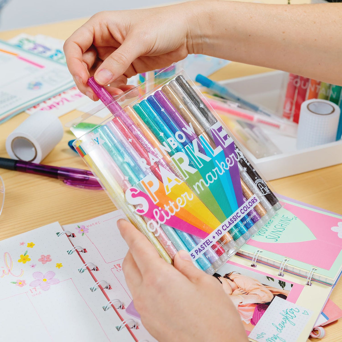Rainbow Sparkle Glitter Markers - Set of 15