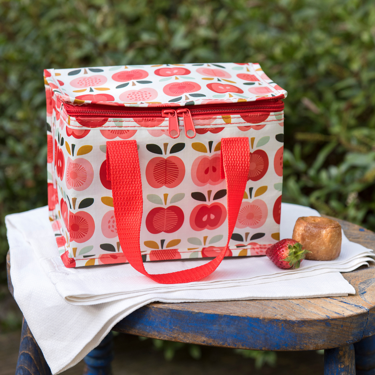 Insulated Lunch Bag - Vintage Apple