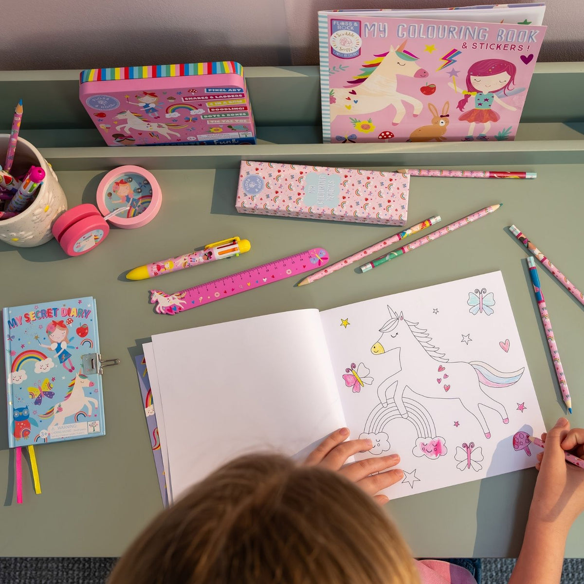 Make art time smell amazing! This cherry scented colouring book features a scratch-and-sniff cover, 12 fun pages, and a bonus sticker sheet. Eco-friendly fun for girls who love unicorns