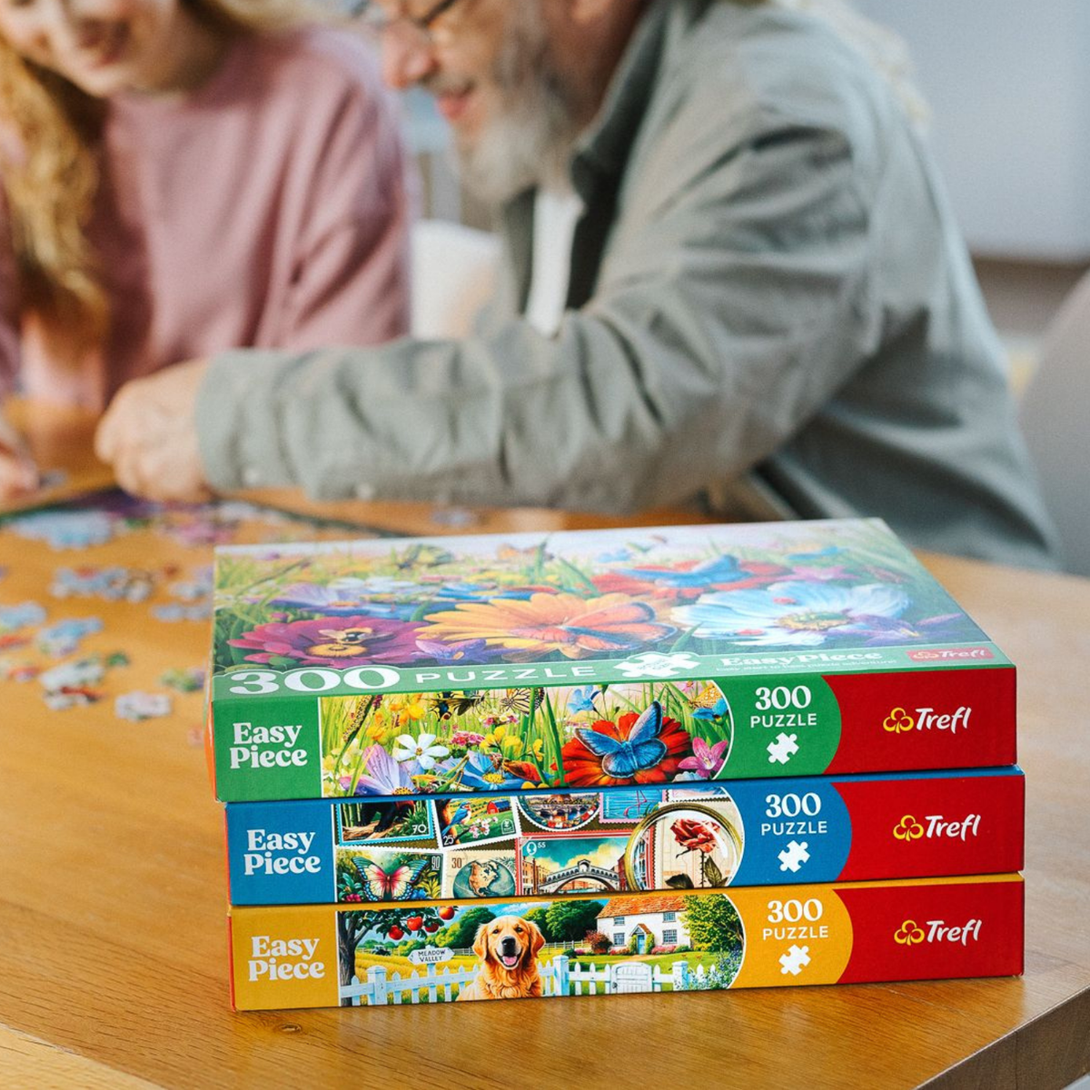 Trefl EasyPiece puzzle with durable blue board and precision-cut pieces
