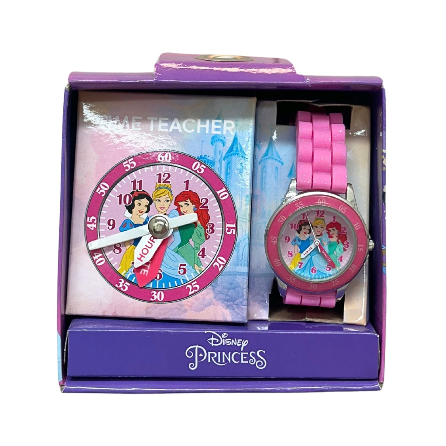 Disney Princesses kids time teacher watch with pink strap and labelled hour and minute hands. This Disney Princesses time teacher watch helps kids learn to tell the time with an easy-read analogue dial and clearly labelled hour and minute hands.