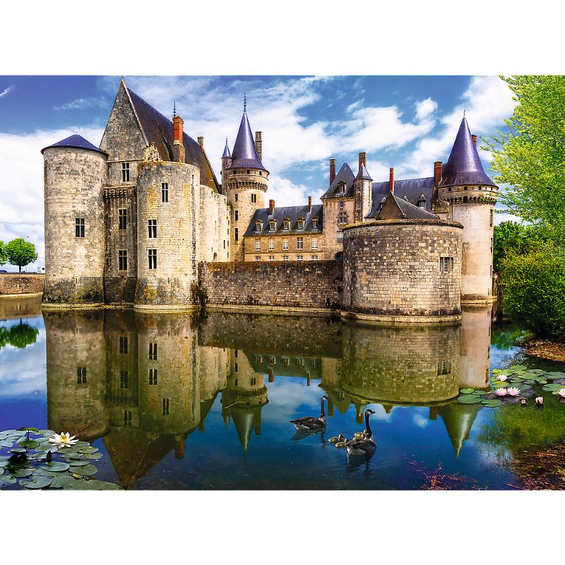 Trefl &quot;3000&quot; - Castle in Sully-sur-Loire, France